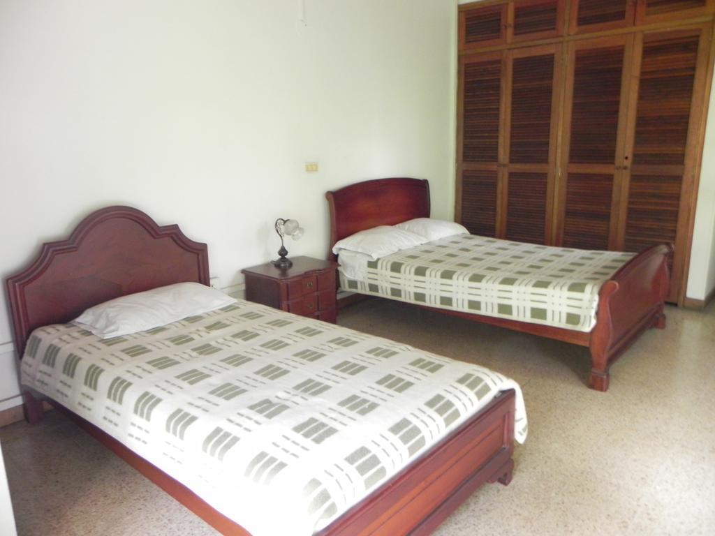 Itagüí Hostal Tamarindo الغرفة الصورة